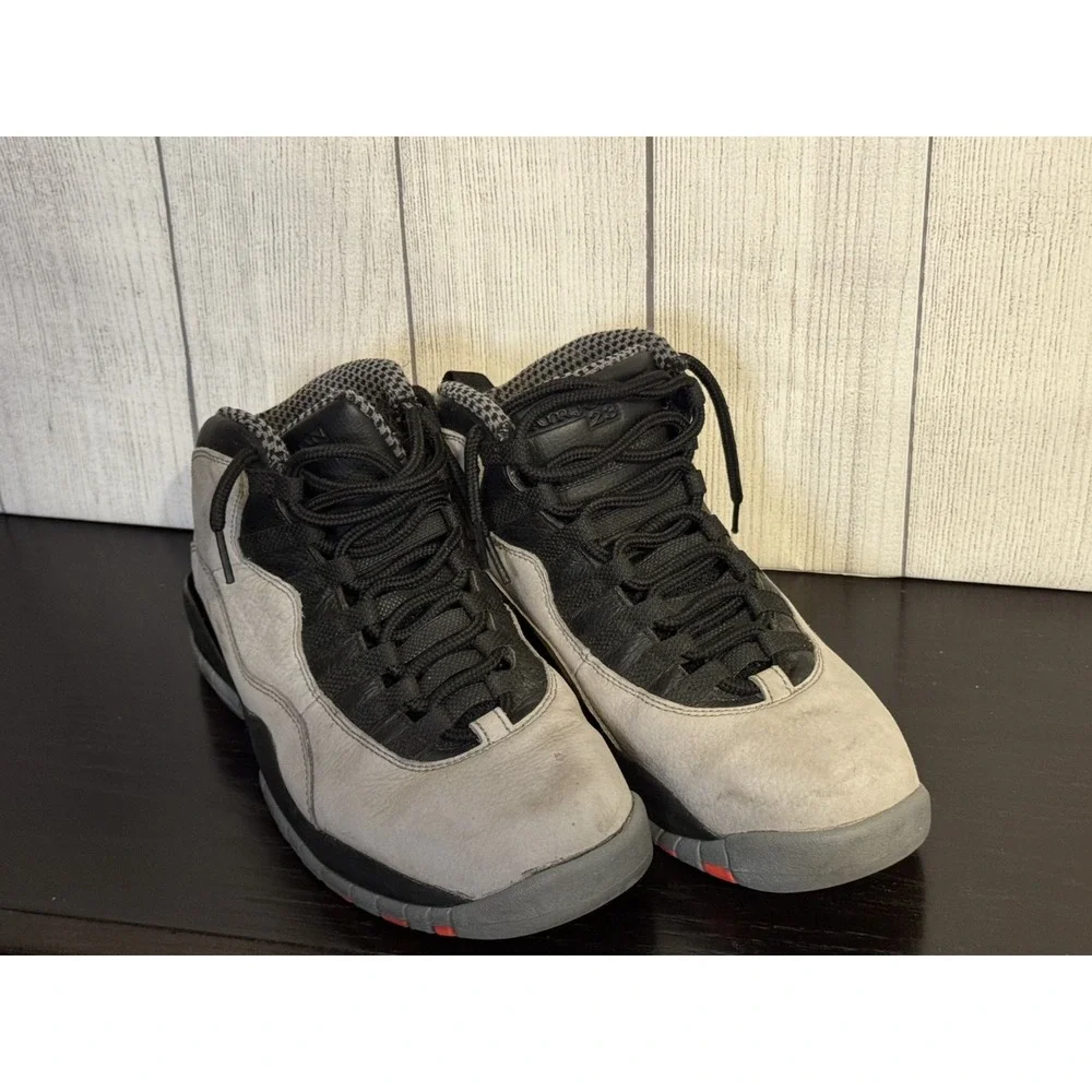 Jordan Retro 10 Cool Grey